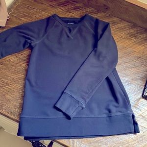 Primary brand girls size 8-9 navy sweatshirt